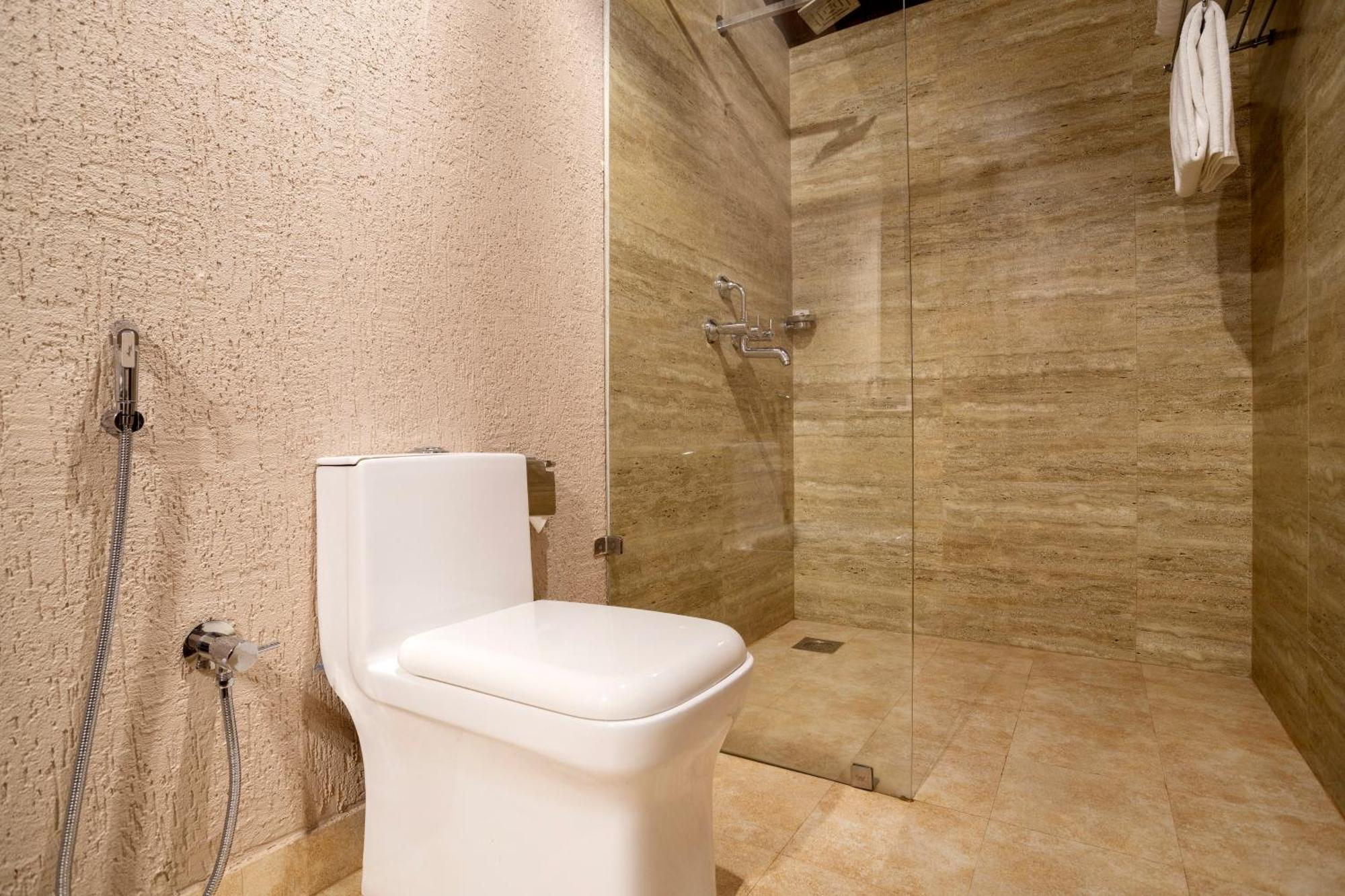 Stone Wood Premier Gokarna Hotel Gokarna  Luaran gambar