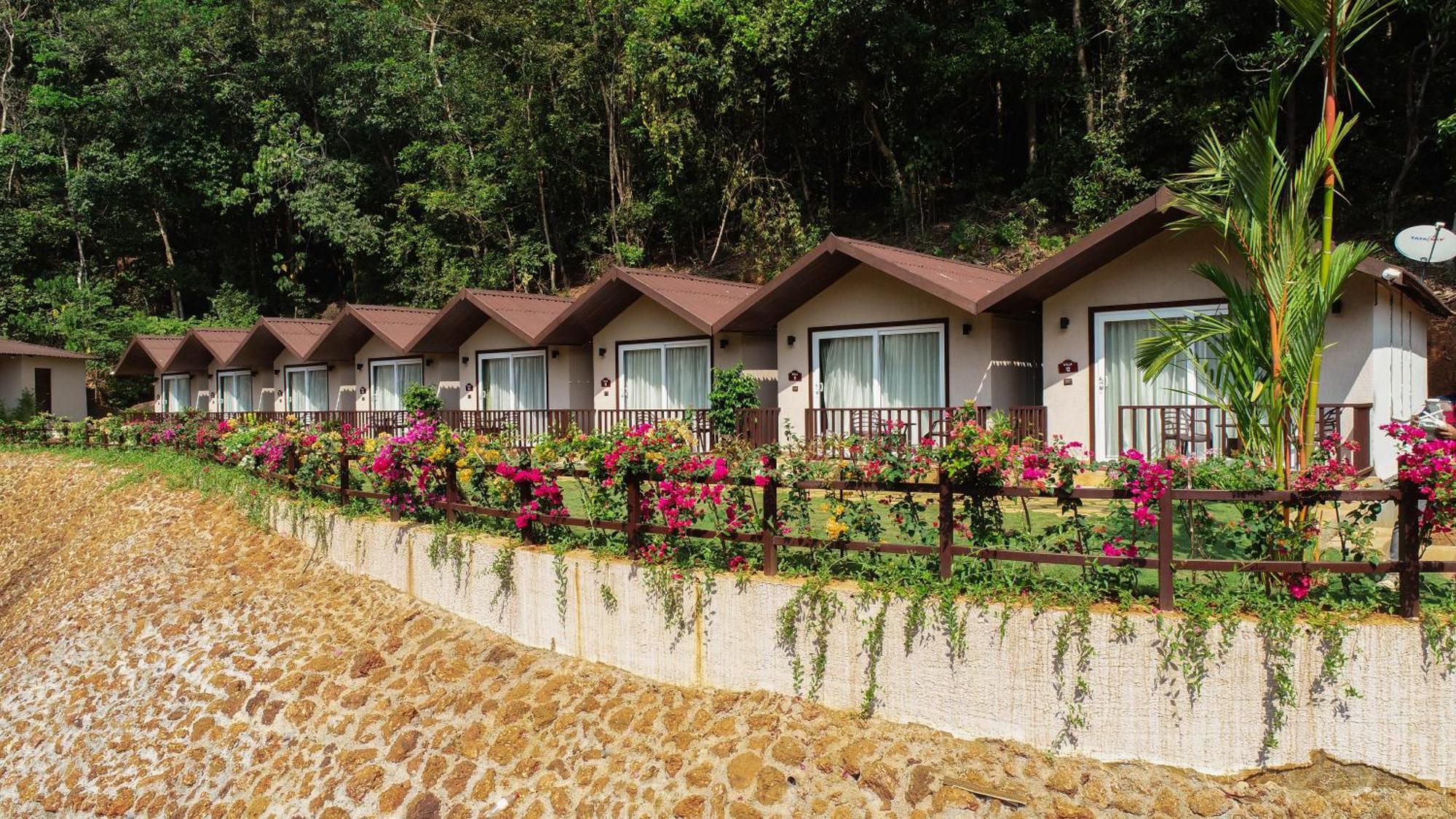 Stone Wood Premier Gokarna Hotel Gokarna  Luaran gambar